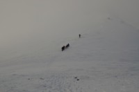 Hacia la Pinareja en medio de la niebla.
