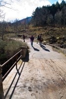 Cruzando el puente de la Yunta